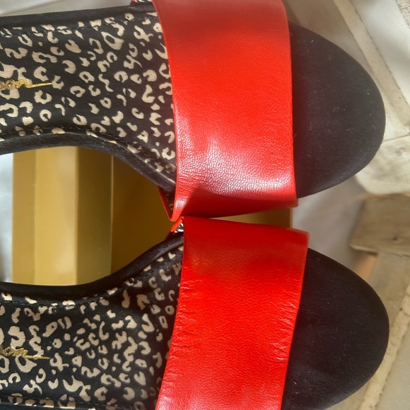 Jessica Simpson Red and Blue Heels - Picture 2 of 10